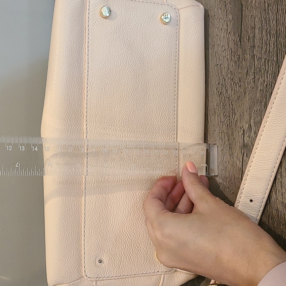 *Kate Spade Pebbled Leather Crossbody Purse - Picture 14 of 16
